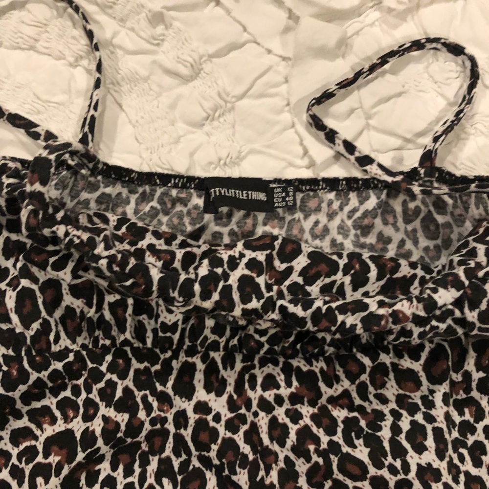 Pretty Little Thing bodycon cheetah print dress - Picture 2 of 3